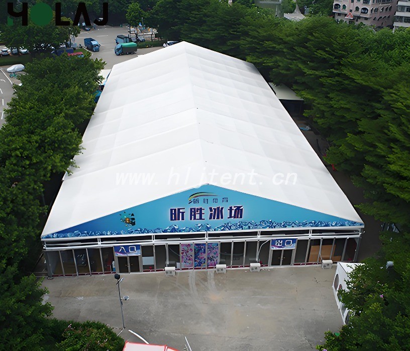 人字顶溜冰室篷房